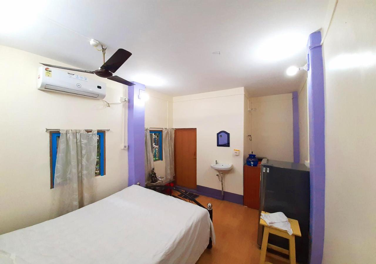 Den-Vennel Guest House Calcutta Extérieur photo